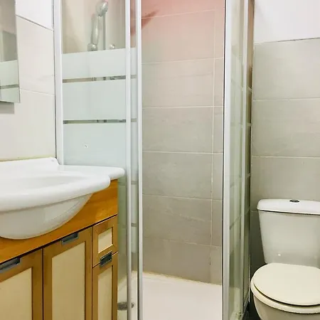 Book Fluromar Ii Apartman *